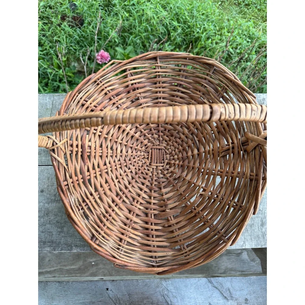 Vintage Wicker Gathering Basket Large Round Woven Garden Harvest Handle Brown